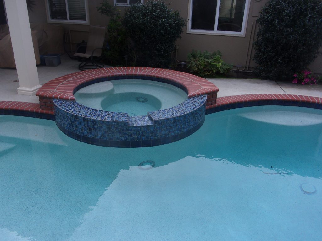 Spillways and Spa Walls - Alan Smith Pool Plastering & Remodeling